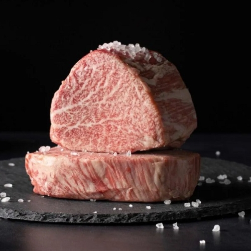 kobe beef, slice of kobe fillet